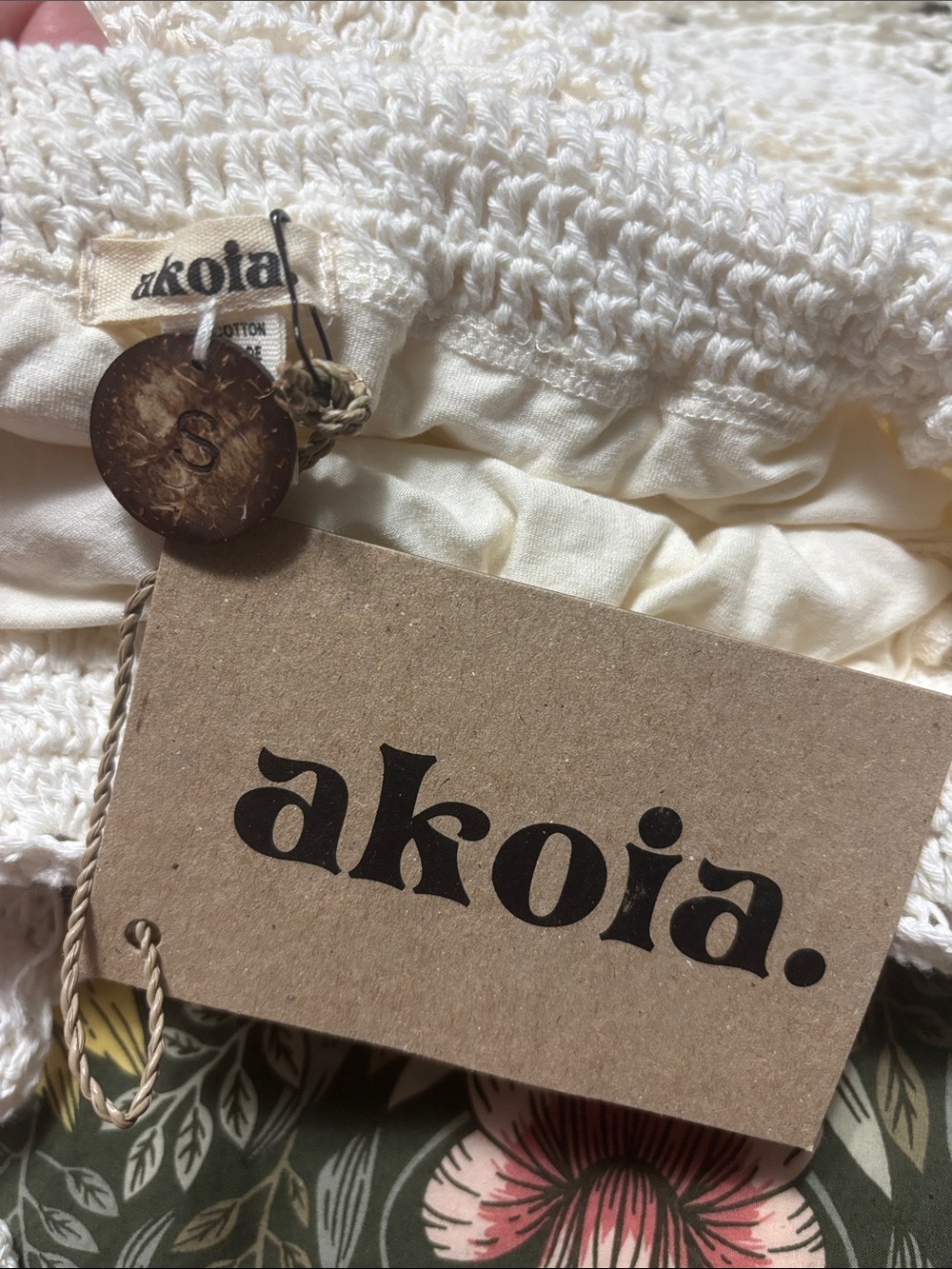 Gorgeous Akoia Bali backless crochet maxi dress - Picture 6 of 6